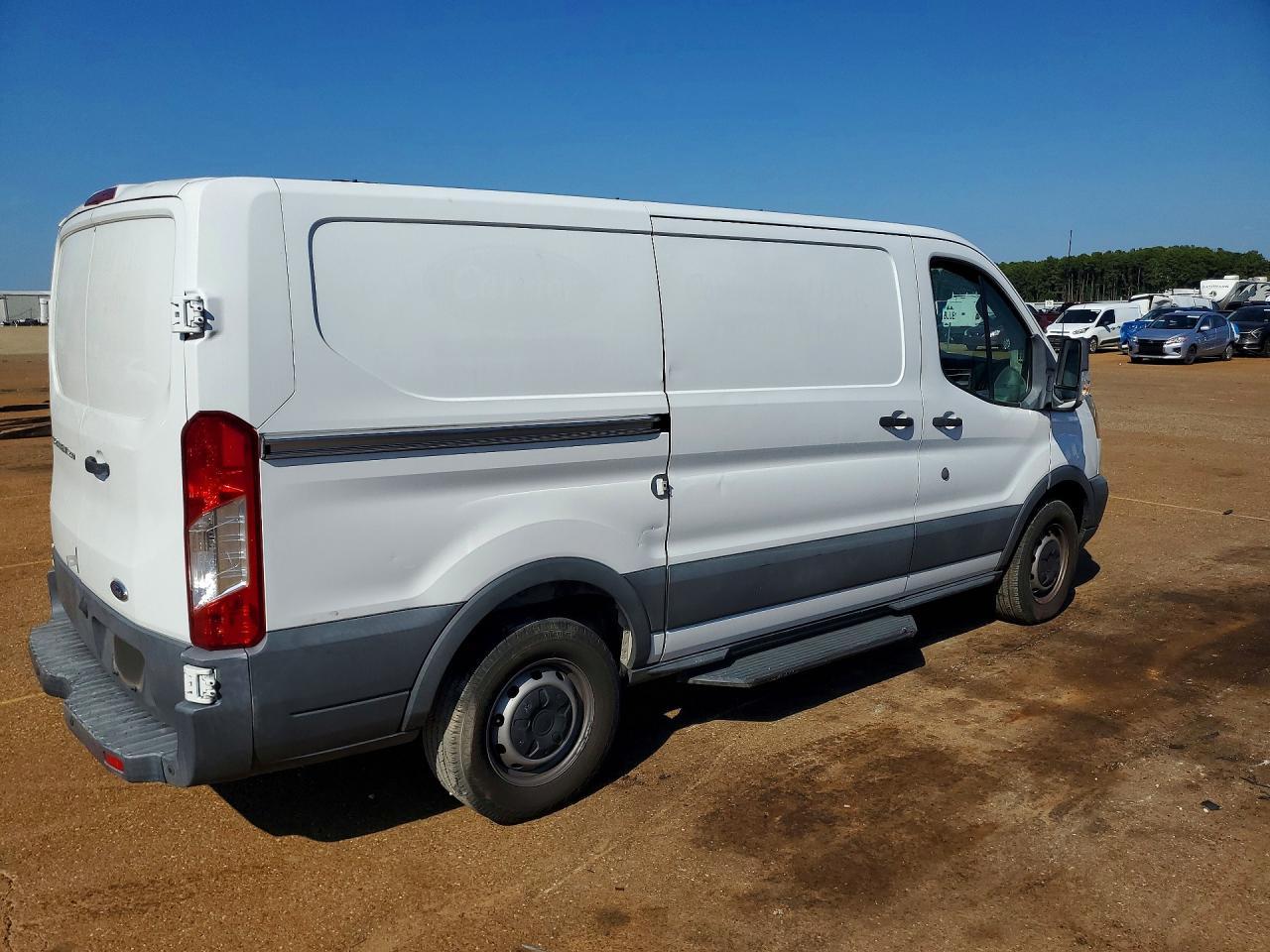 2017 Ford Transit T-250 - Image 3