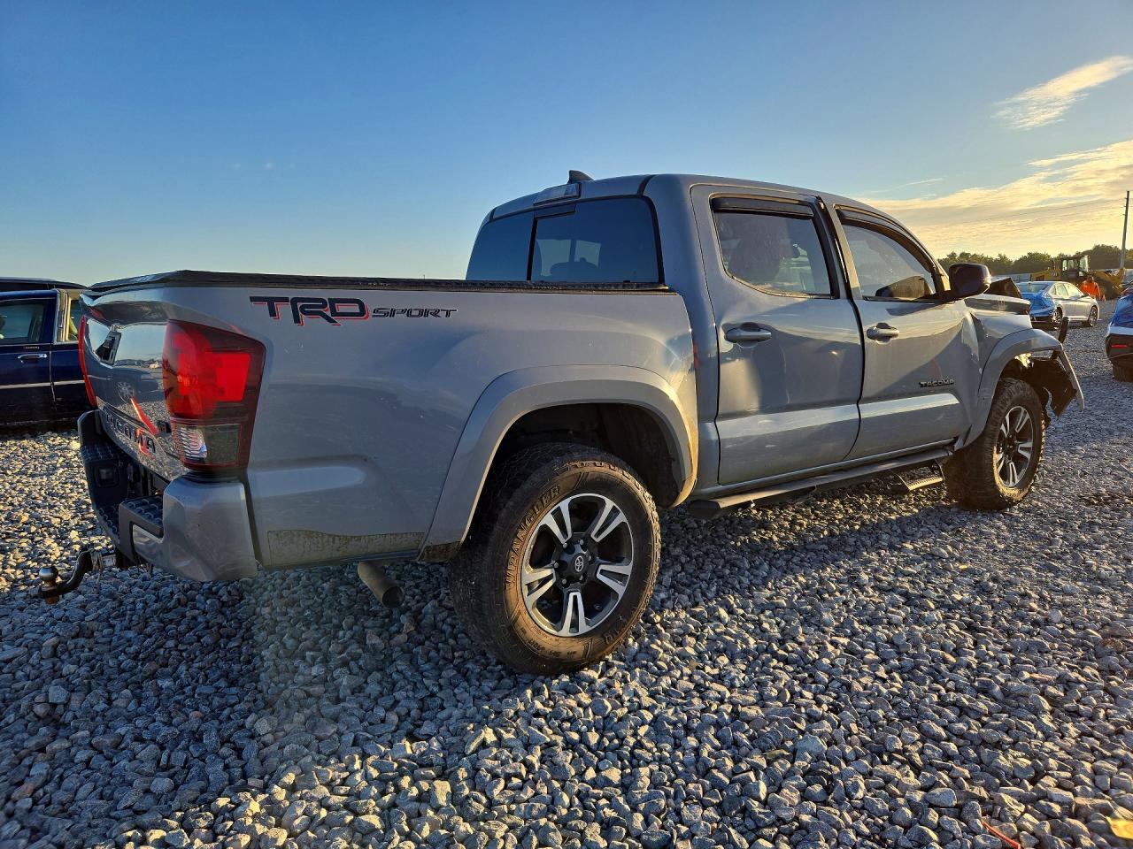 2019 Toyota Tacoma Trd Sport - Фото 3