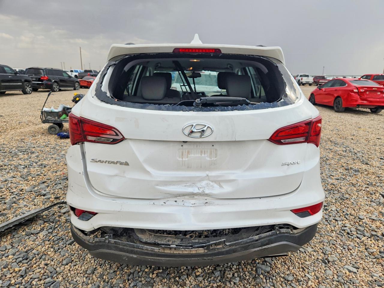 2017 Hyundai Santa Fe Sport 2.4L - Фото 6