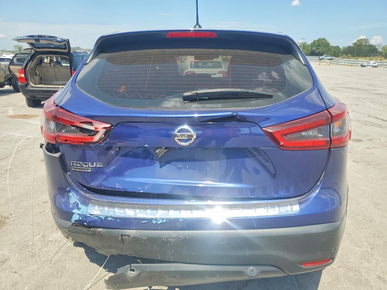 2020 Nissan Rogue Sport S - Фото 6