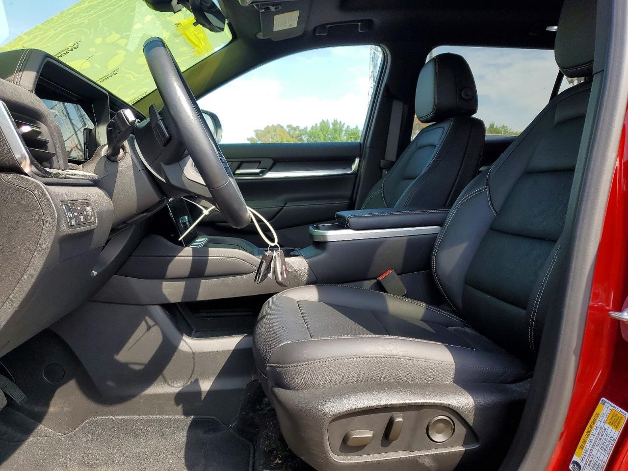 2025 GMC Terrain Elevation - Фото 7