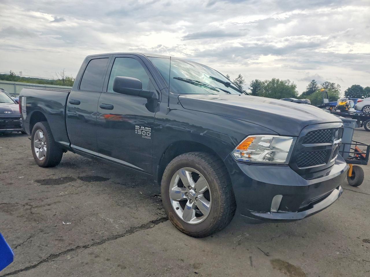 2019 Ram 1500 Classic Tradesman - Фото 4