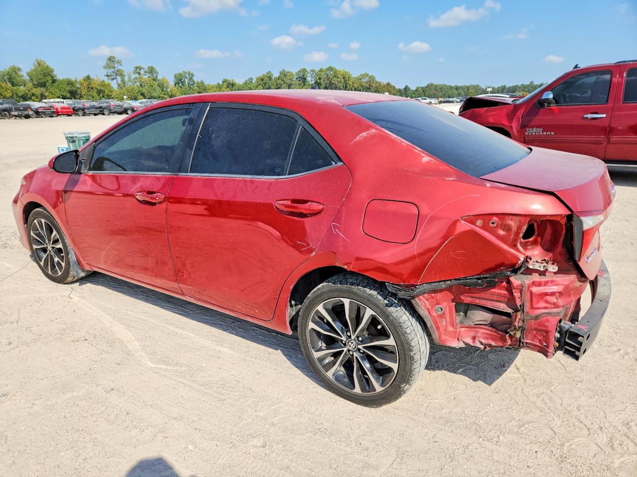 2015 Toyota Corolla Le - Фото 2