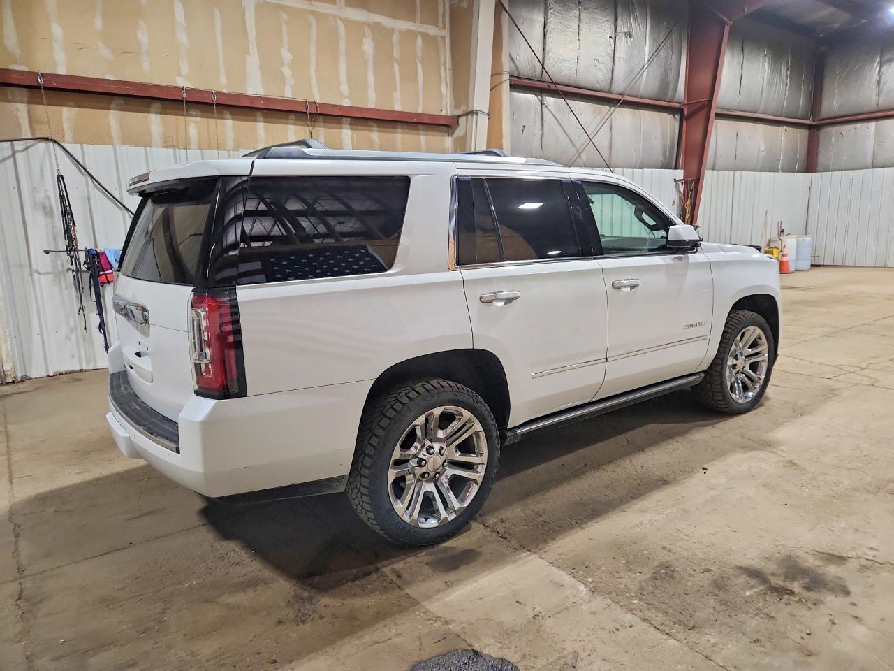 2017 GMC Yukon Denali - Image 3
