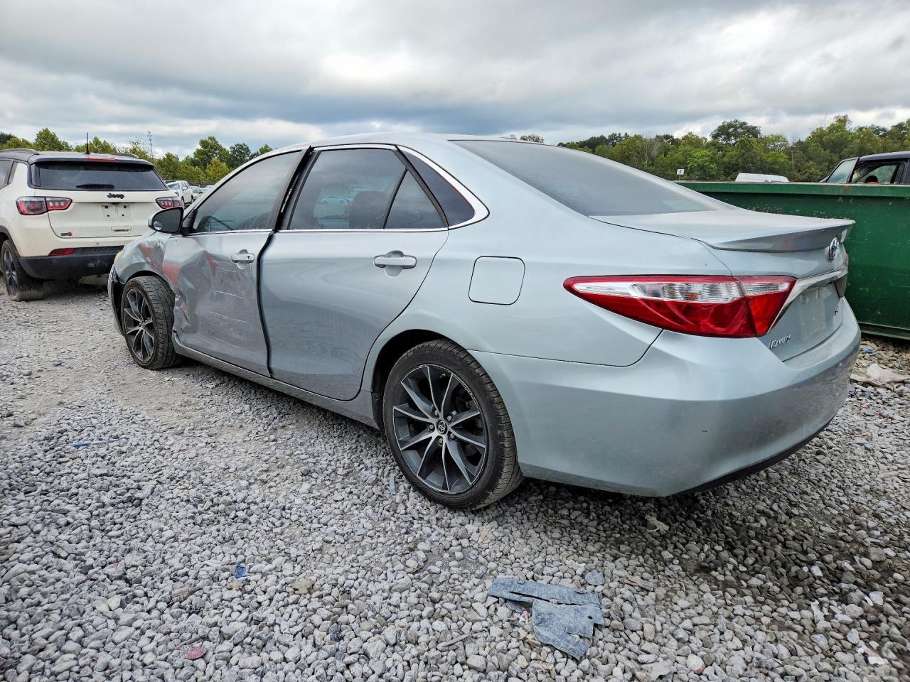 2015 Toyota Camry Xse - Фото 2