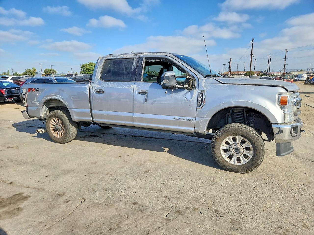 2022 Ford F250 Super Duty - Image 4