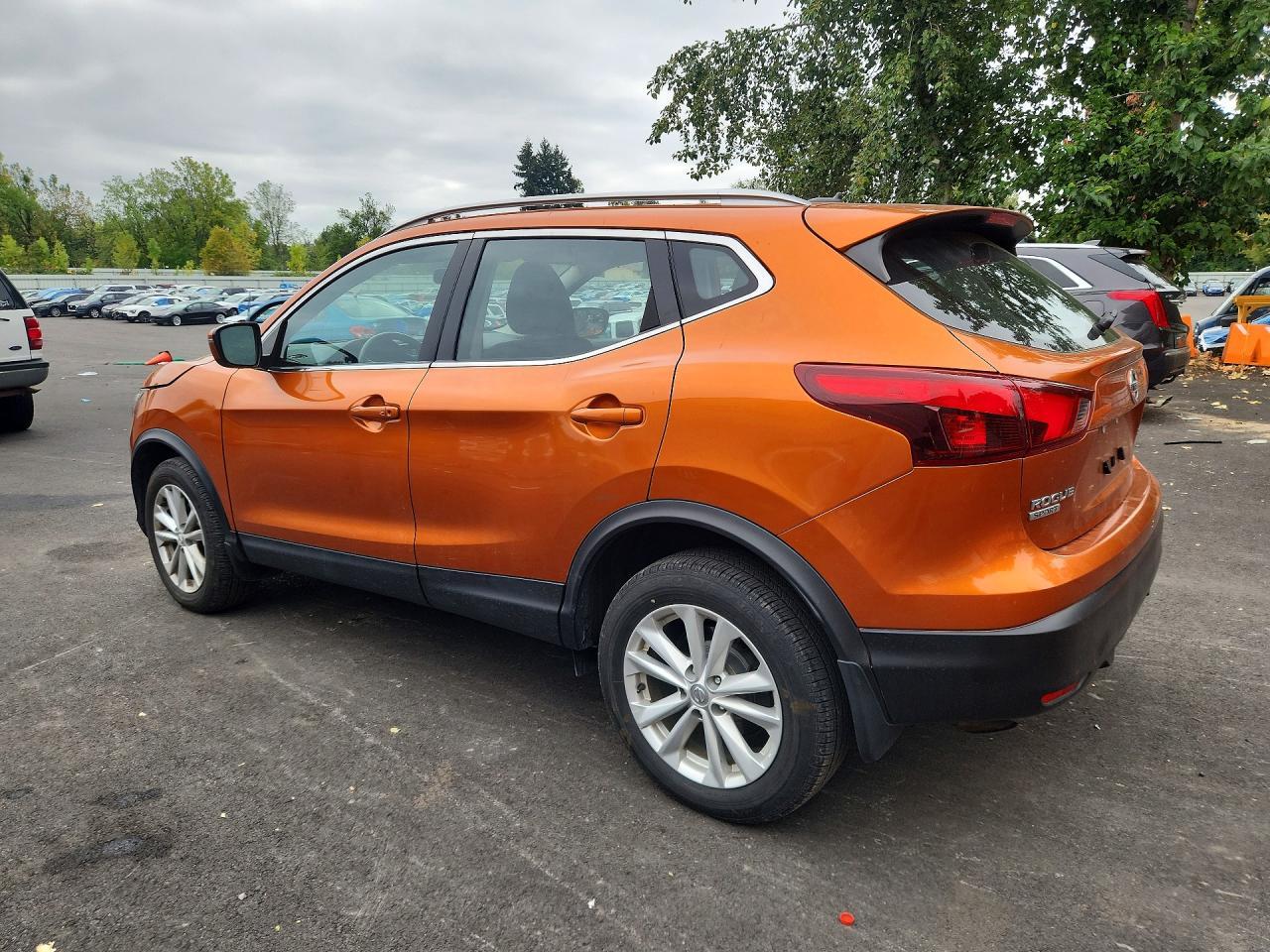 2017 Nissan Rogue Sport Sv - Фото 2