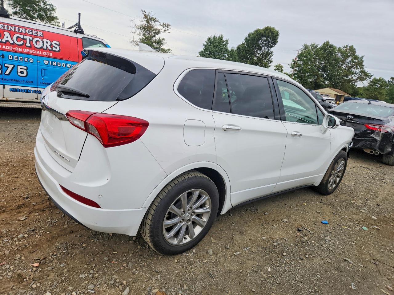 2020 Buick Envision Essence - Image 3