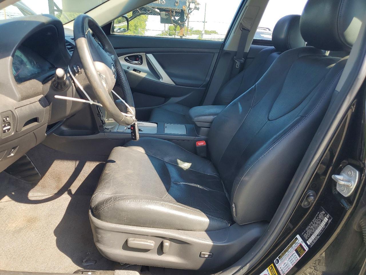 2011 Toyota Camry Se - Фото 7