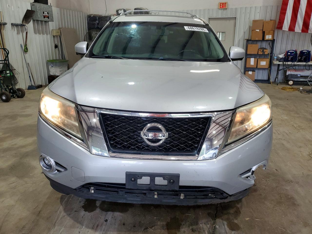 2013 Nissan Pathfinder S - Фото 5