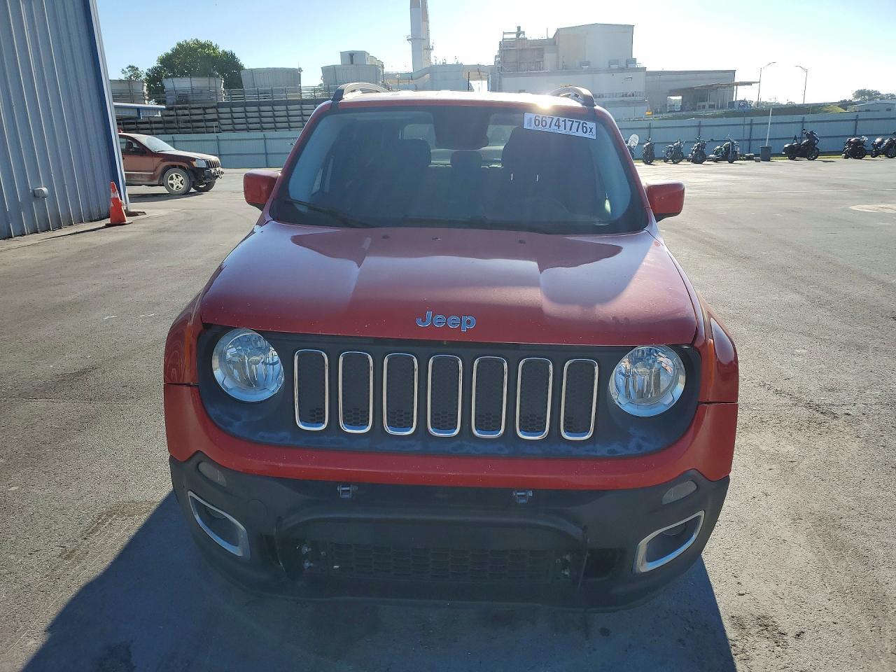 2015 Jeep Renegade Latitude - Фото 5