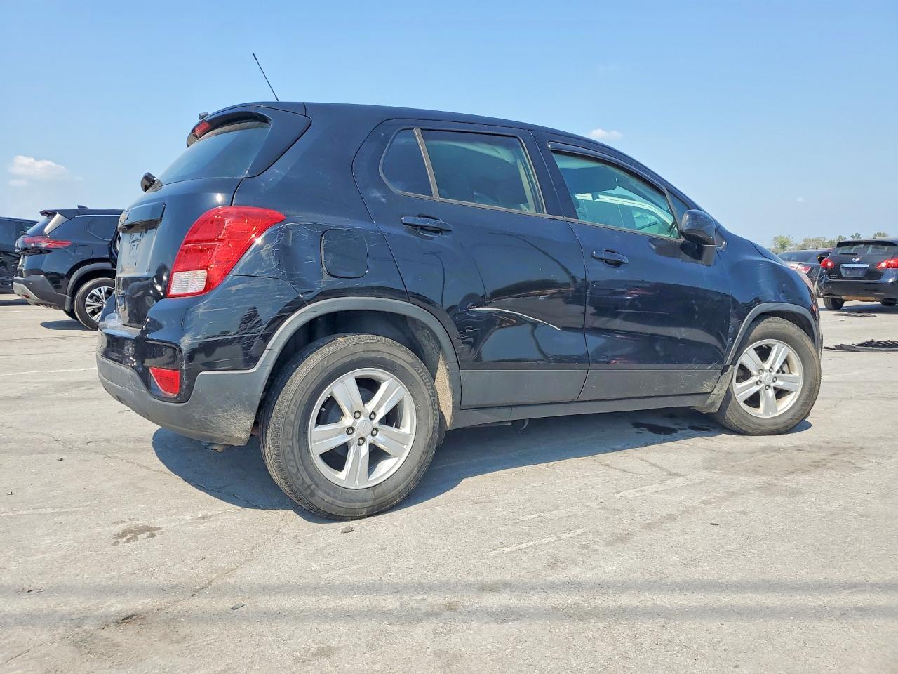2019 Chevrolet Trax Ls - Фото 3