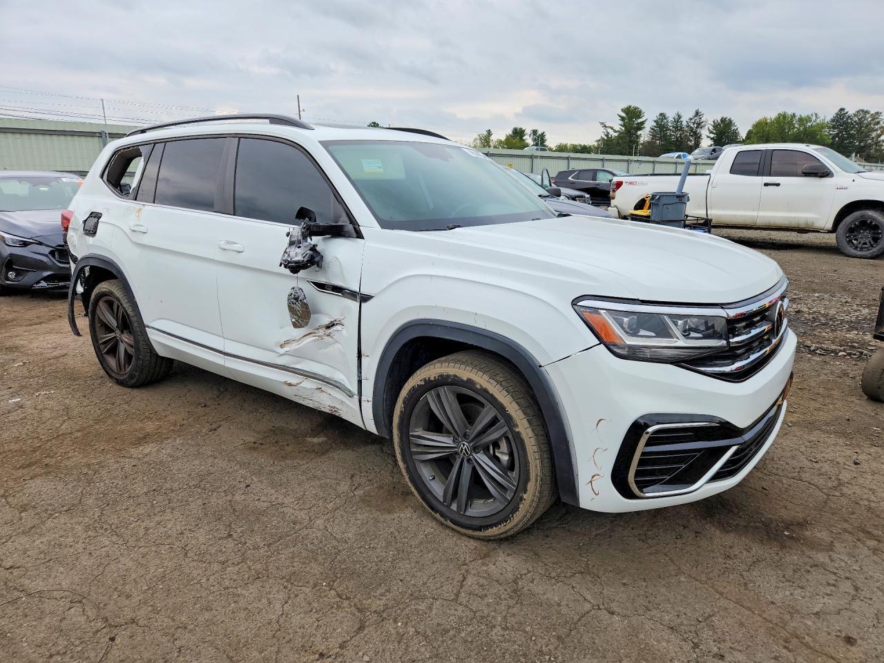 2021 Volkswagen Atlas Se - Фото 4