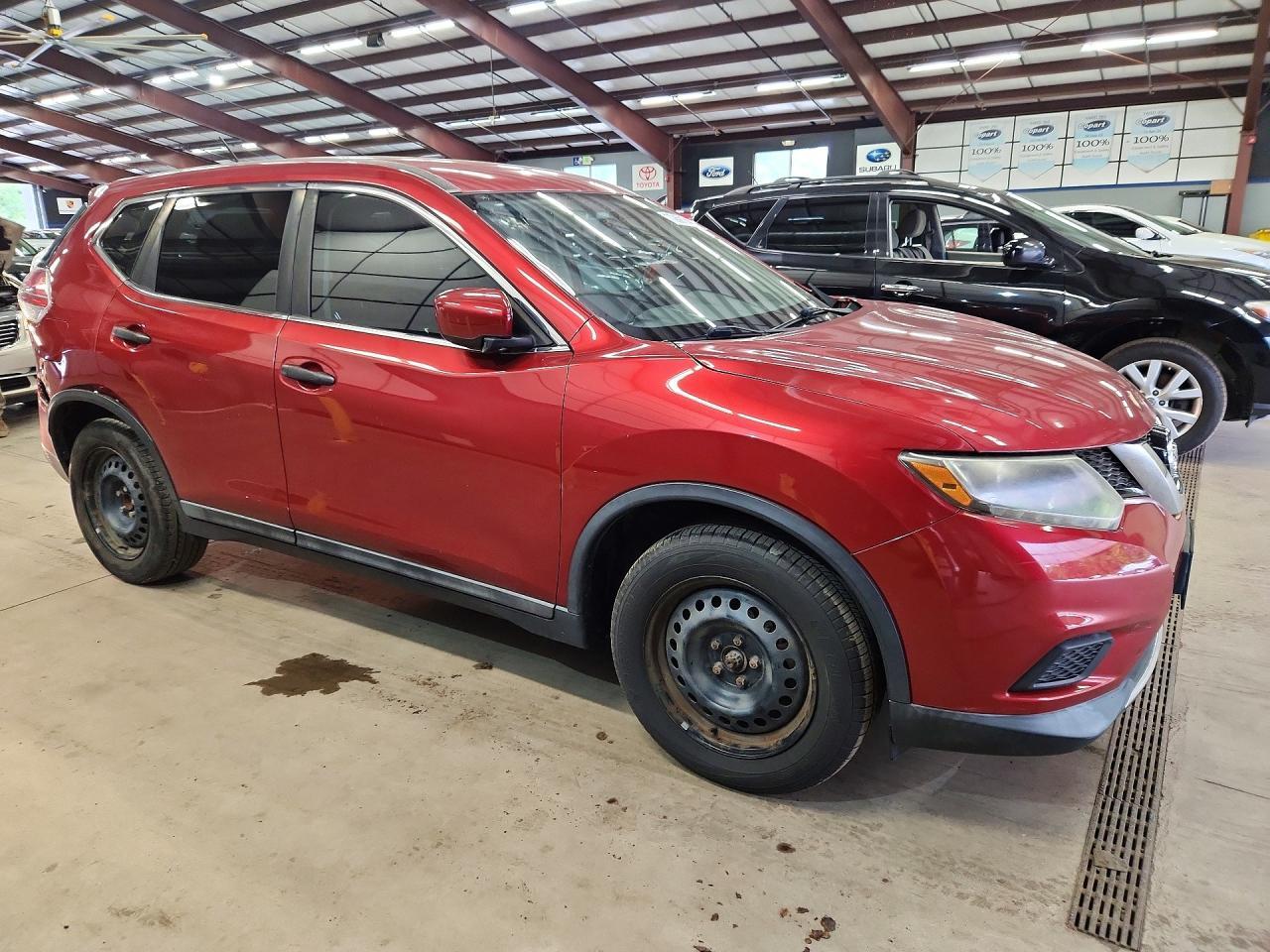 2016 Nissan Rogue S - Фото 4