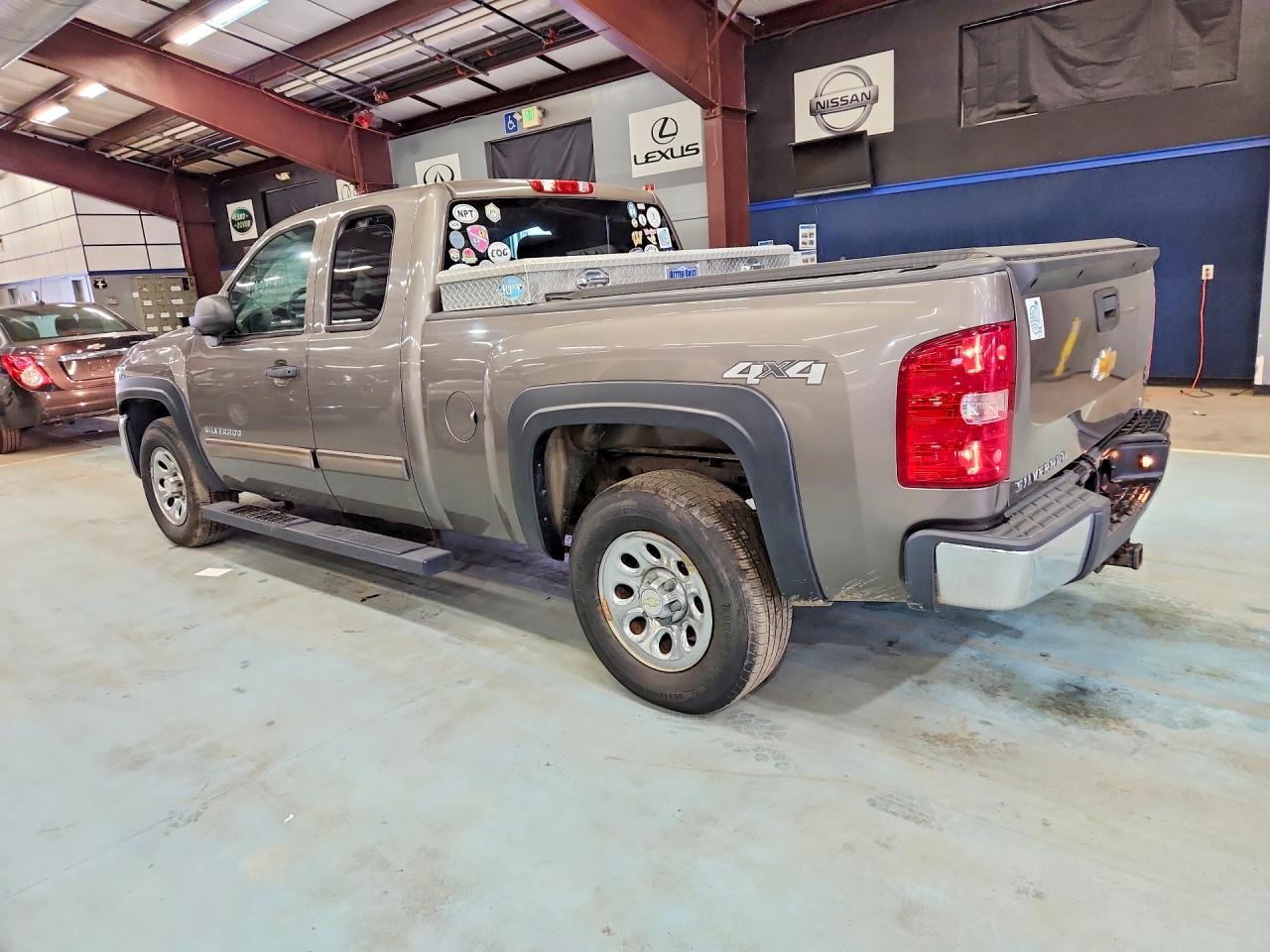 2013 Chevrolet Silverado K1500 Ls - Image 2