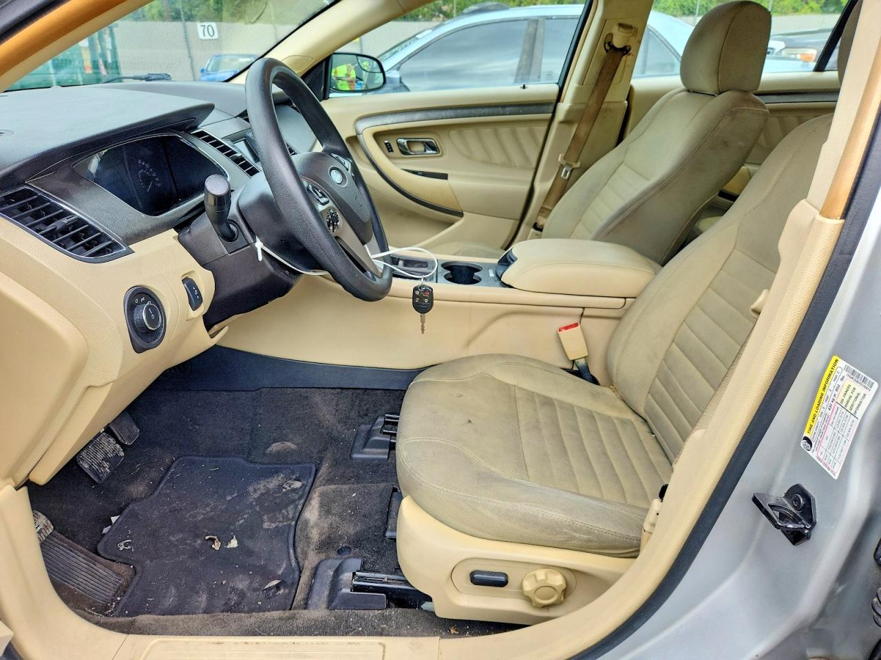 2015 Ford Taurus Se - Image 7