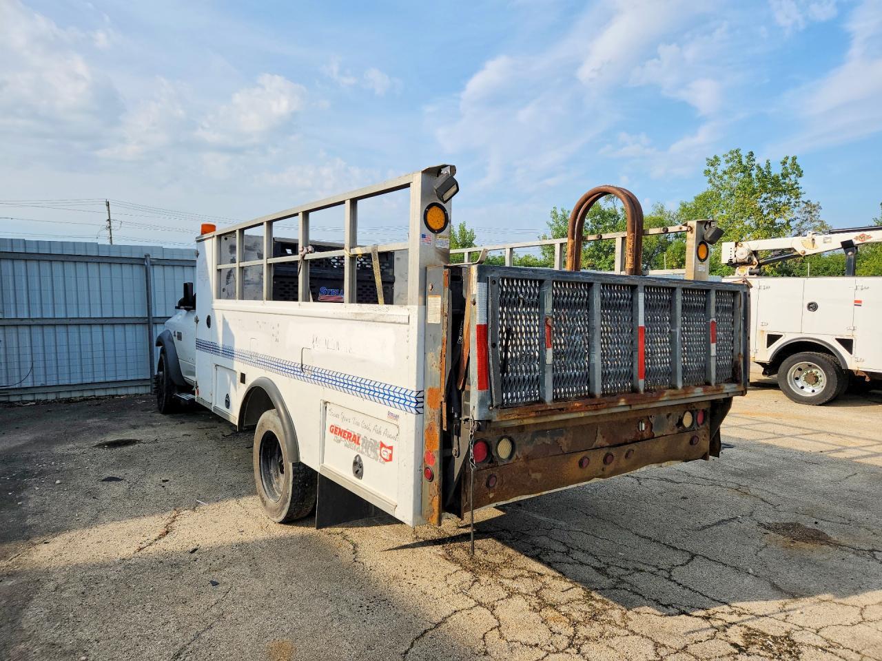 2012 Dodge Ram 4500 St/Slt - Фото 2