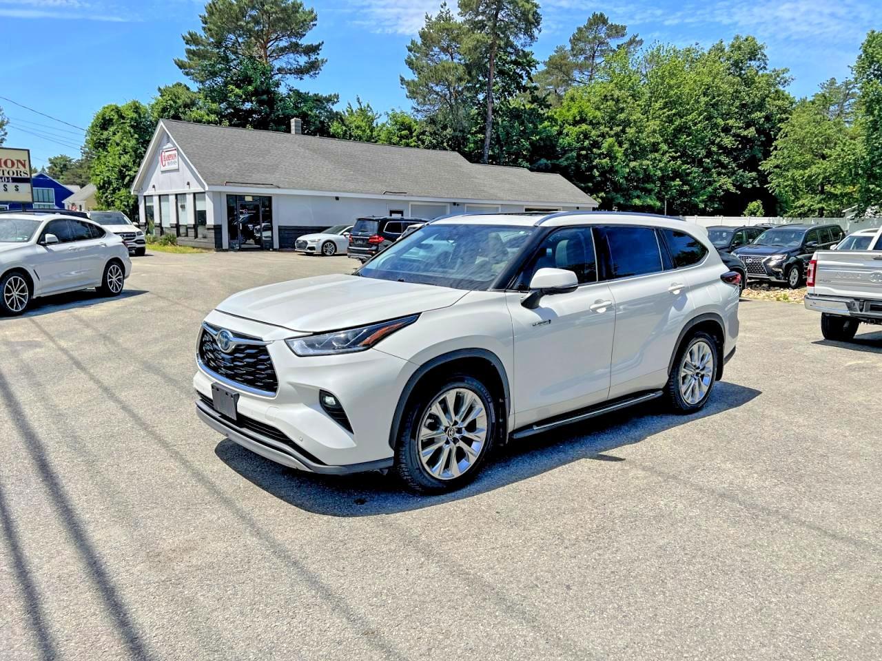 2021 Toyota Highlander Hybrid Limited - Фото 2