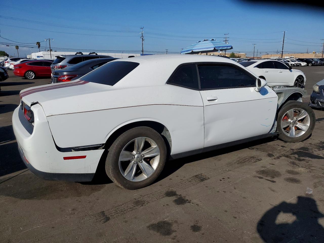 2015 Dodge Challenger Sxt - Фото 3