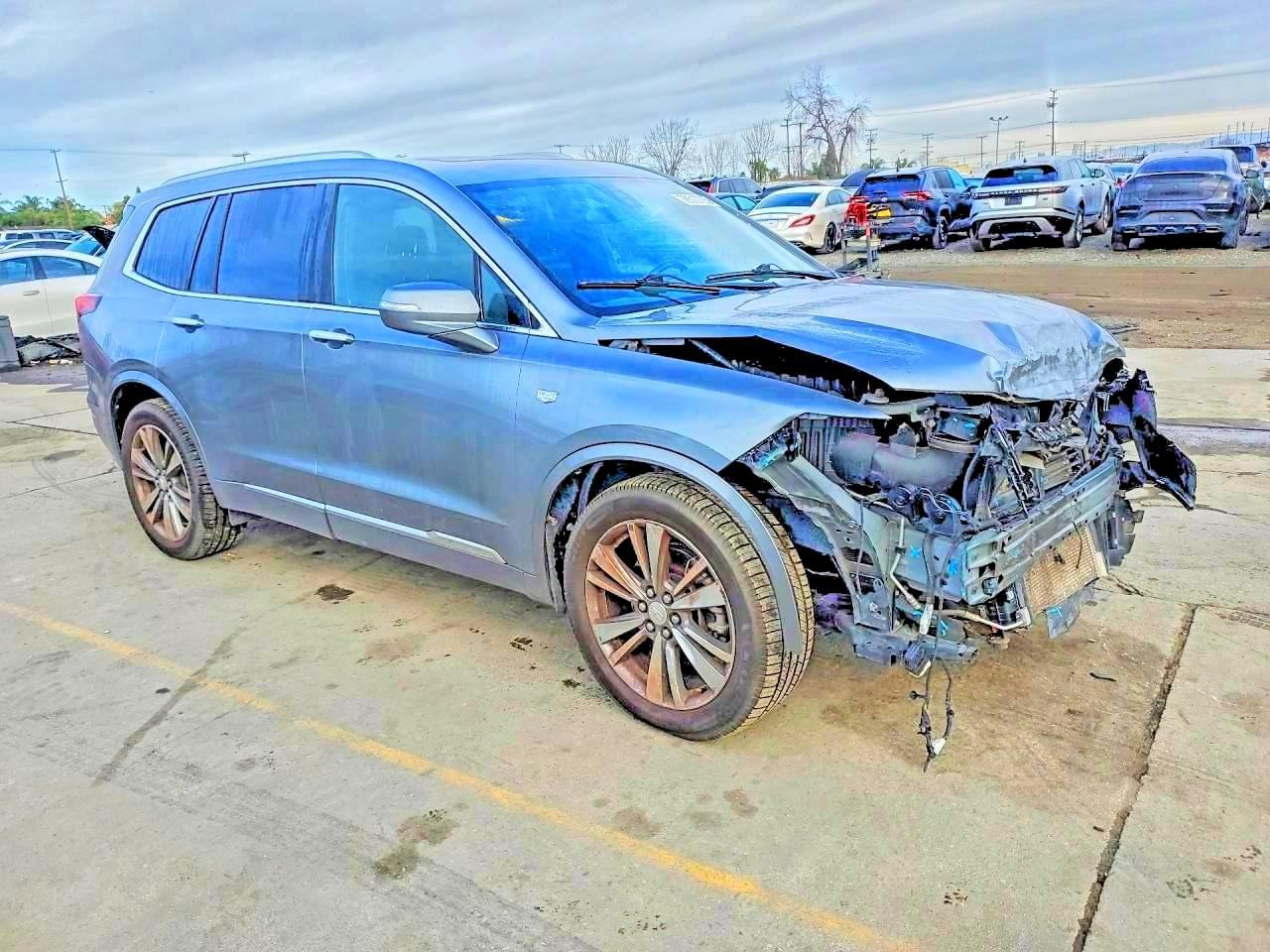 2022 Cadillac Xt6 Luxury - Фото 4
