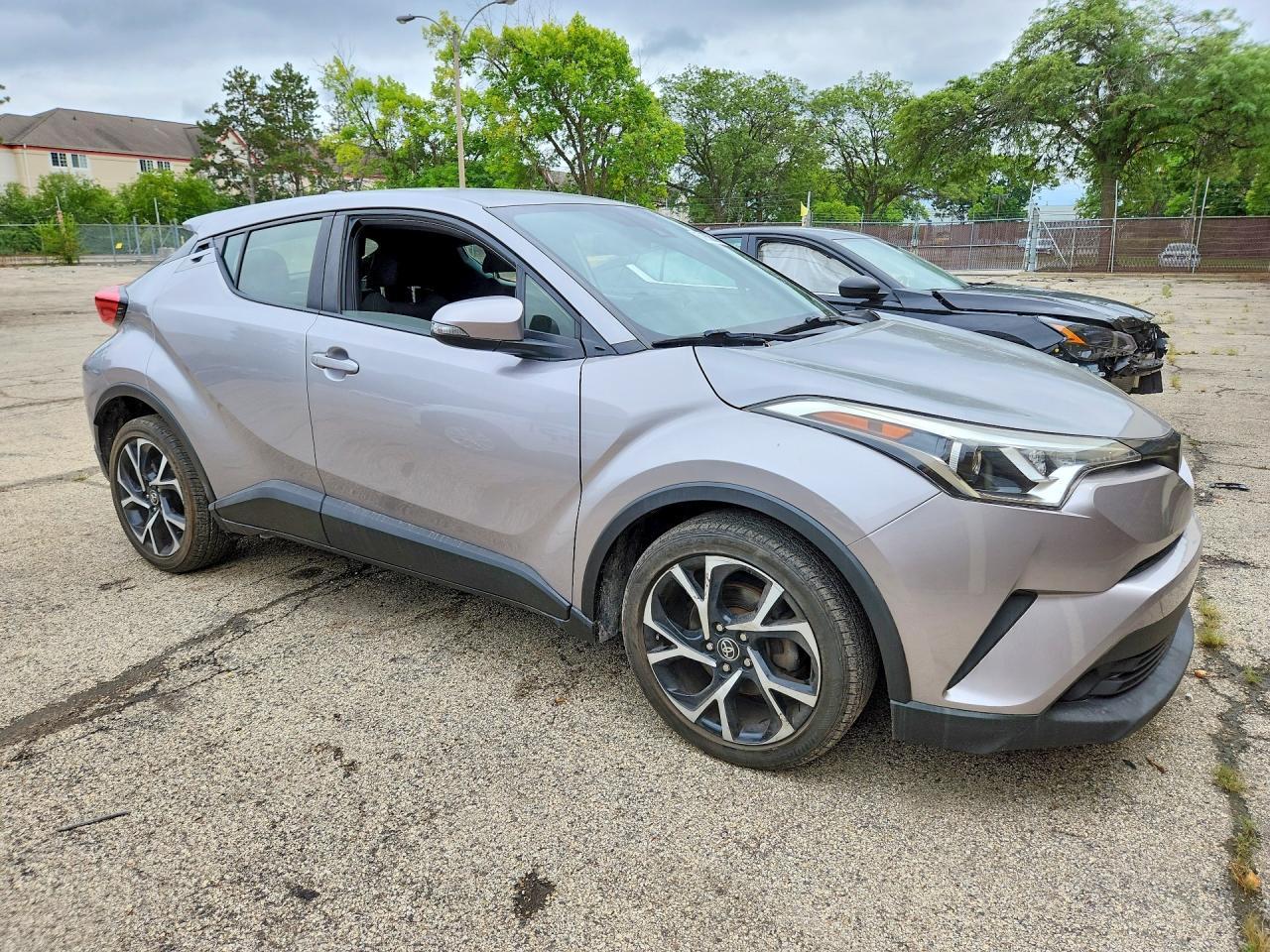 2019 Toyota C-Hr Le - Фото 4