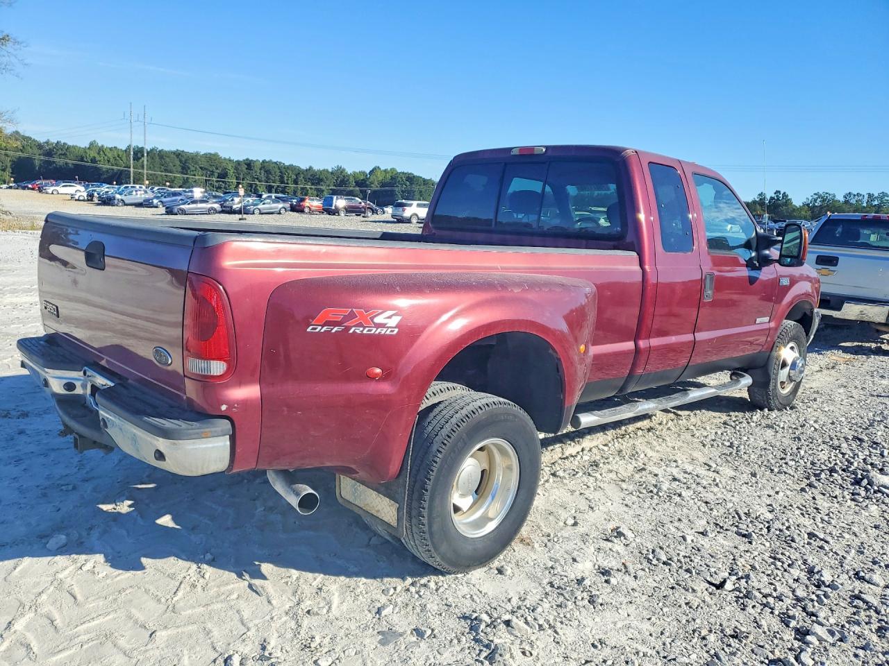 2004 Ford F350 Super Duty - Фото 3
