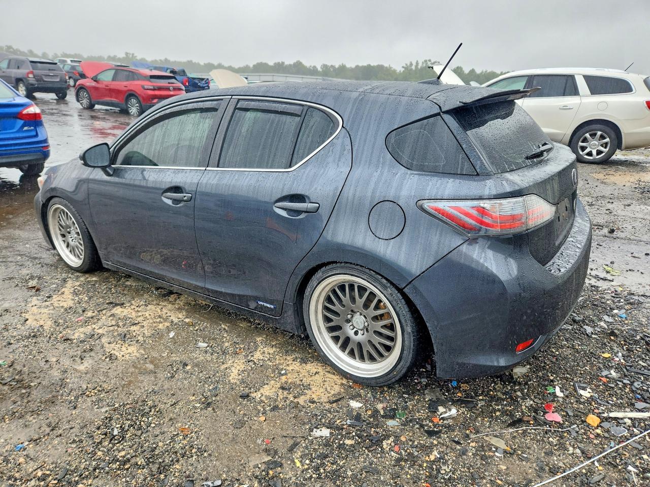 2011 Lexus Ct 200 - Image 2