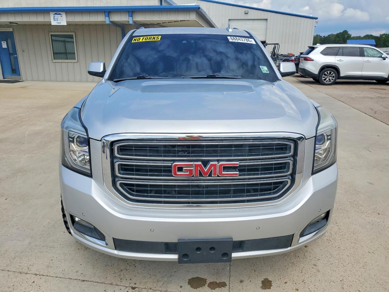2017 GMC Yukon Slt - Фото 5
