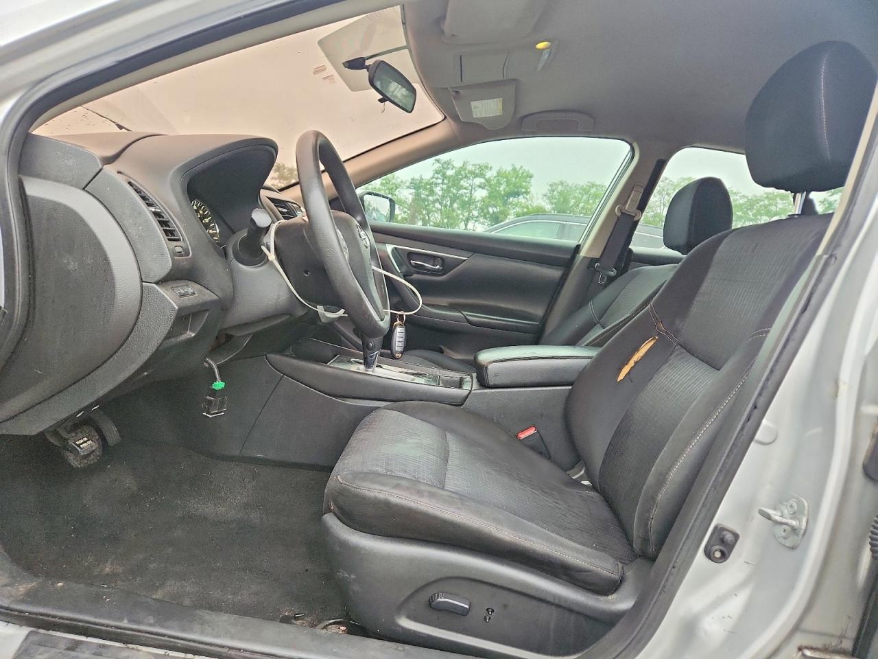 2016 Nissan Altima 2.5 S - Image 7