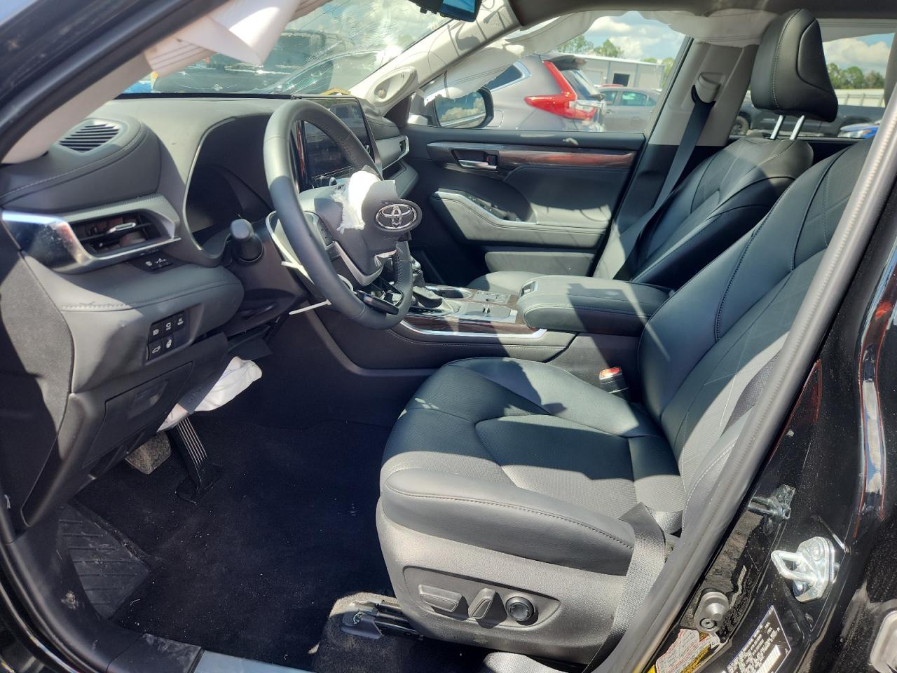 2026 Toyota Highlander Hybrid Platinum - Фото 7