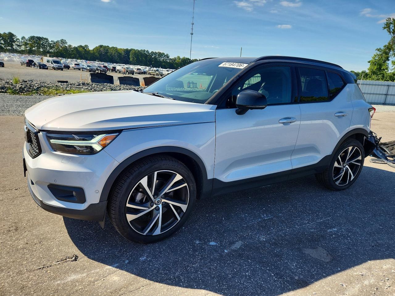 2021 Volvo Xc40 T5 R-Design