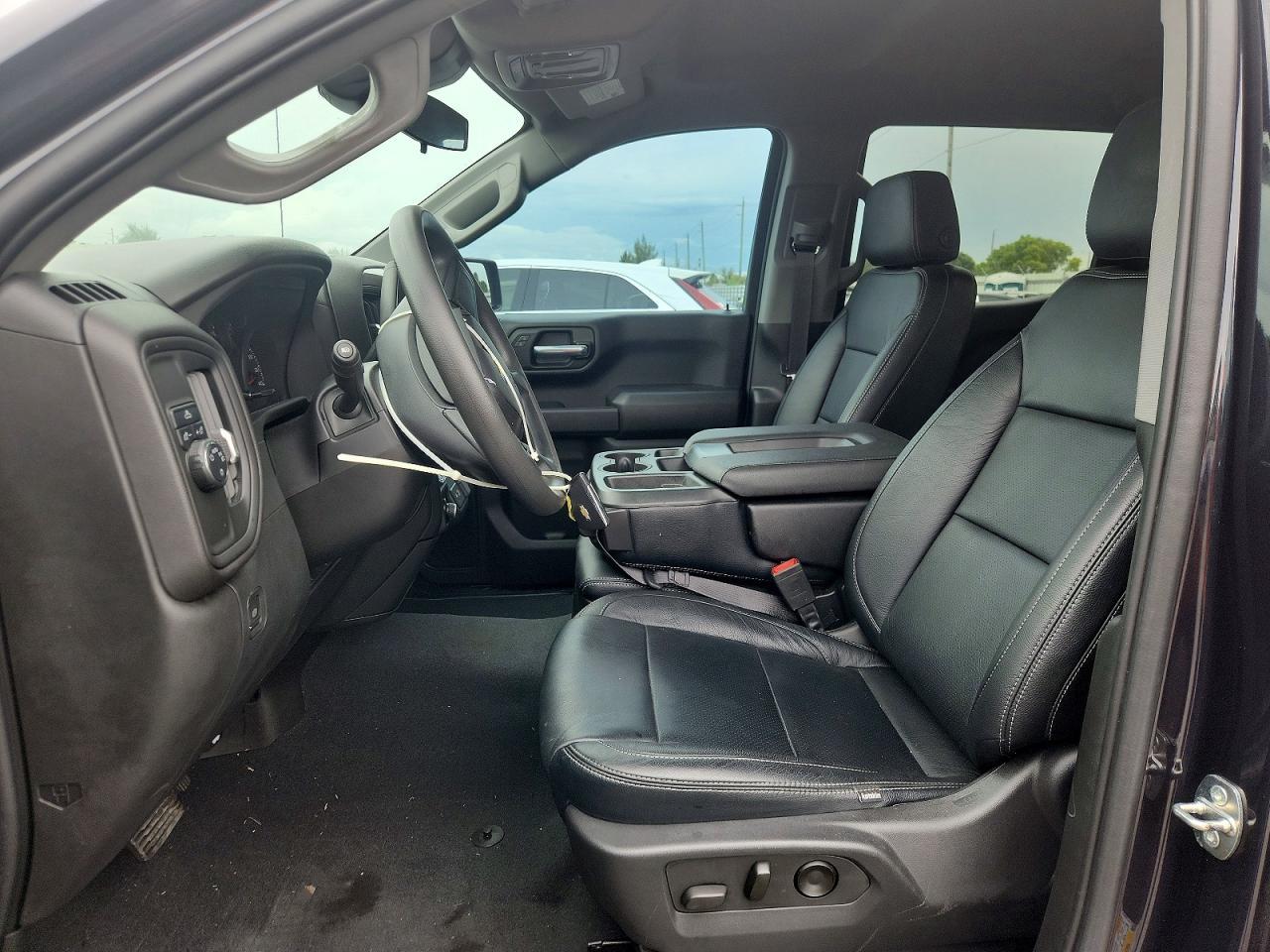 2022 Chevrolet Silverado C1500 Custom - Фото 7