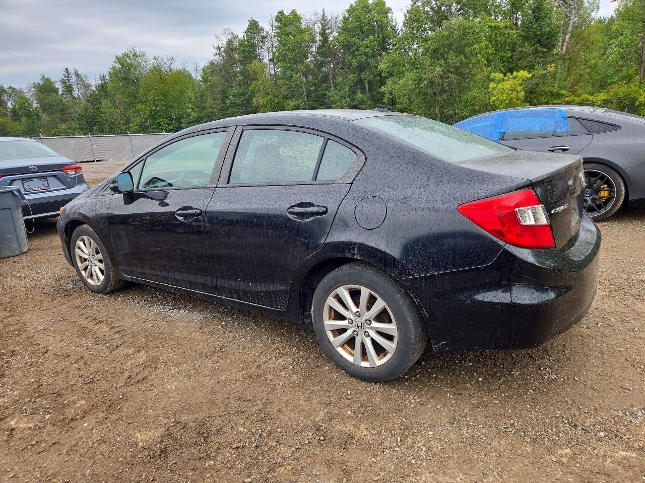 2012 Honda Civic Exl - Image 2