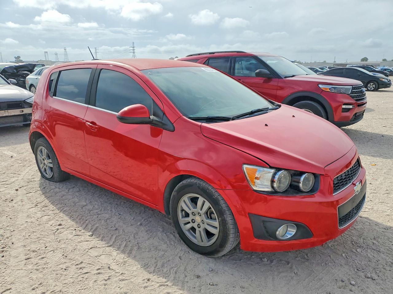 2016 Chevrolet Sonic Lt - Image 4