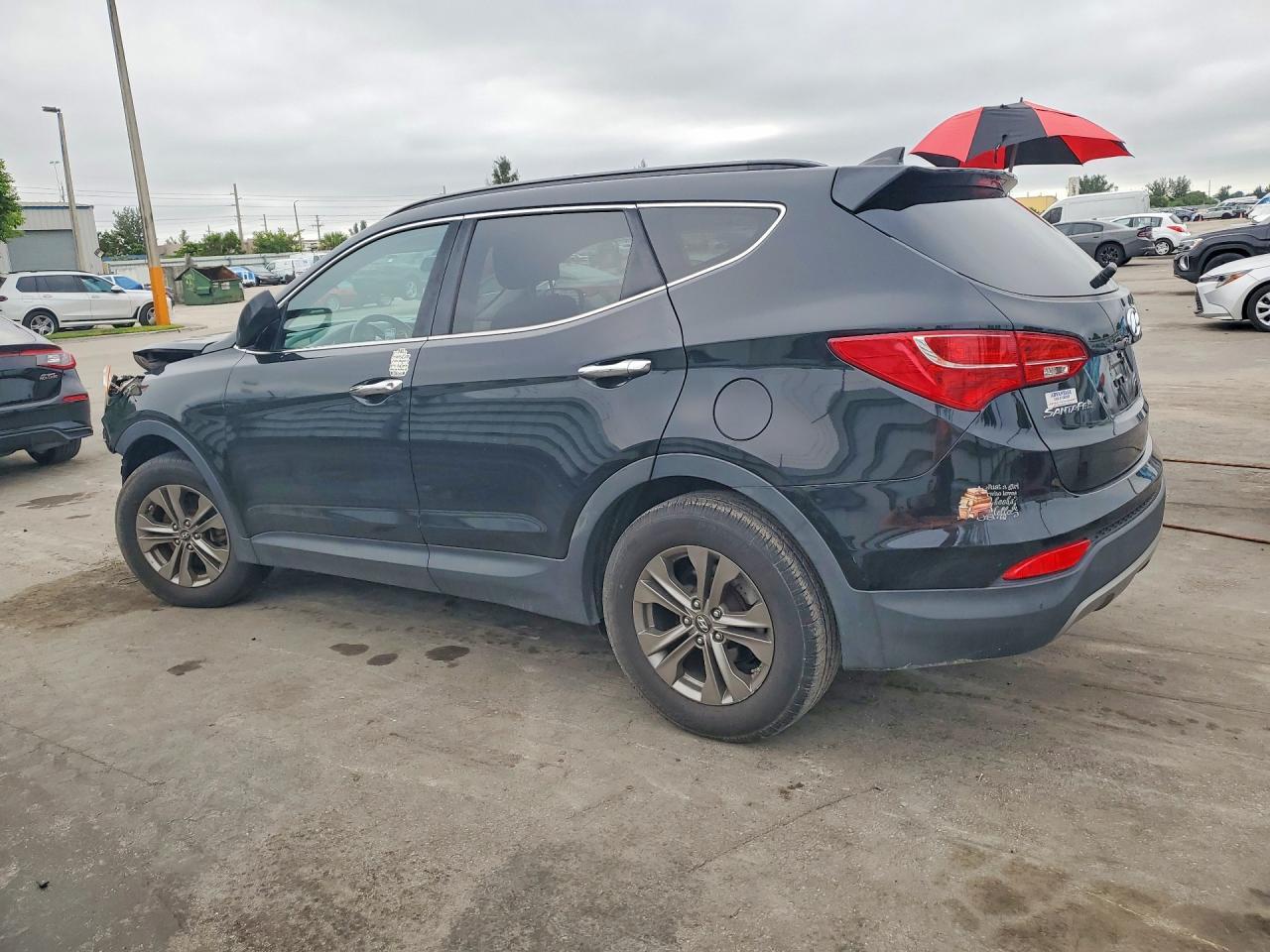 2014 Hyundai Santa Fe Sport 2.4L - Image 2