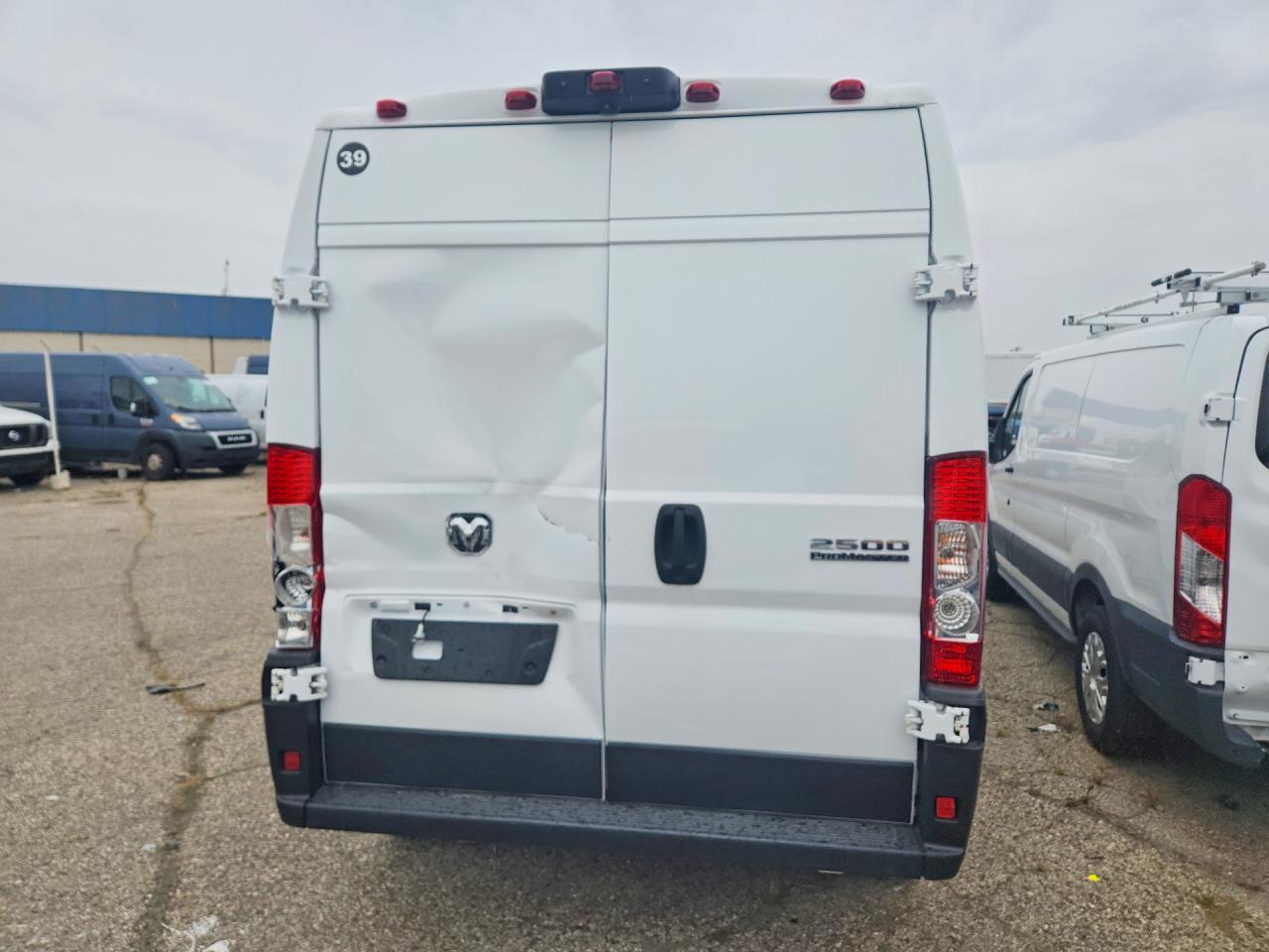 2023 Ram Promaster 2500 Delivery Van - Image 6