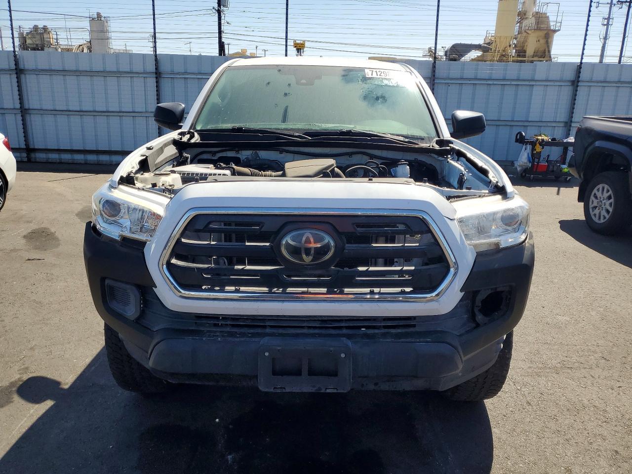 2019 Toyota Tacoma Sr - Image 5