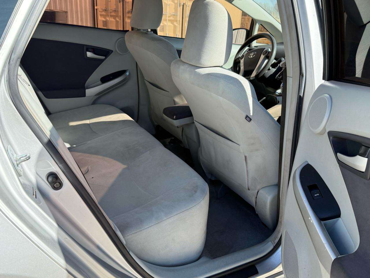 2010 Toyota Prius Iii - Фото 6