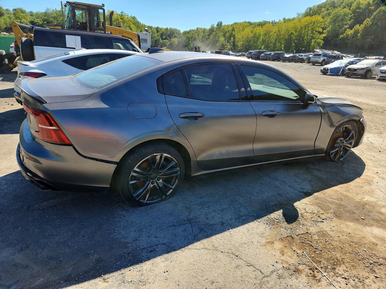 2021 Volvo S60 T6 R-Design - Фото 3