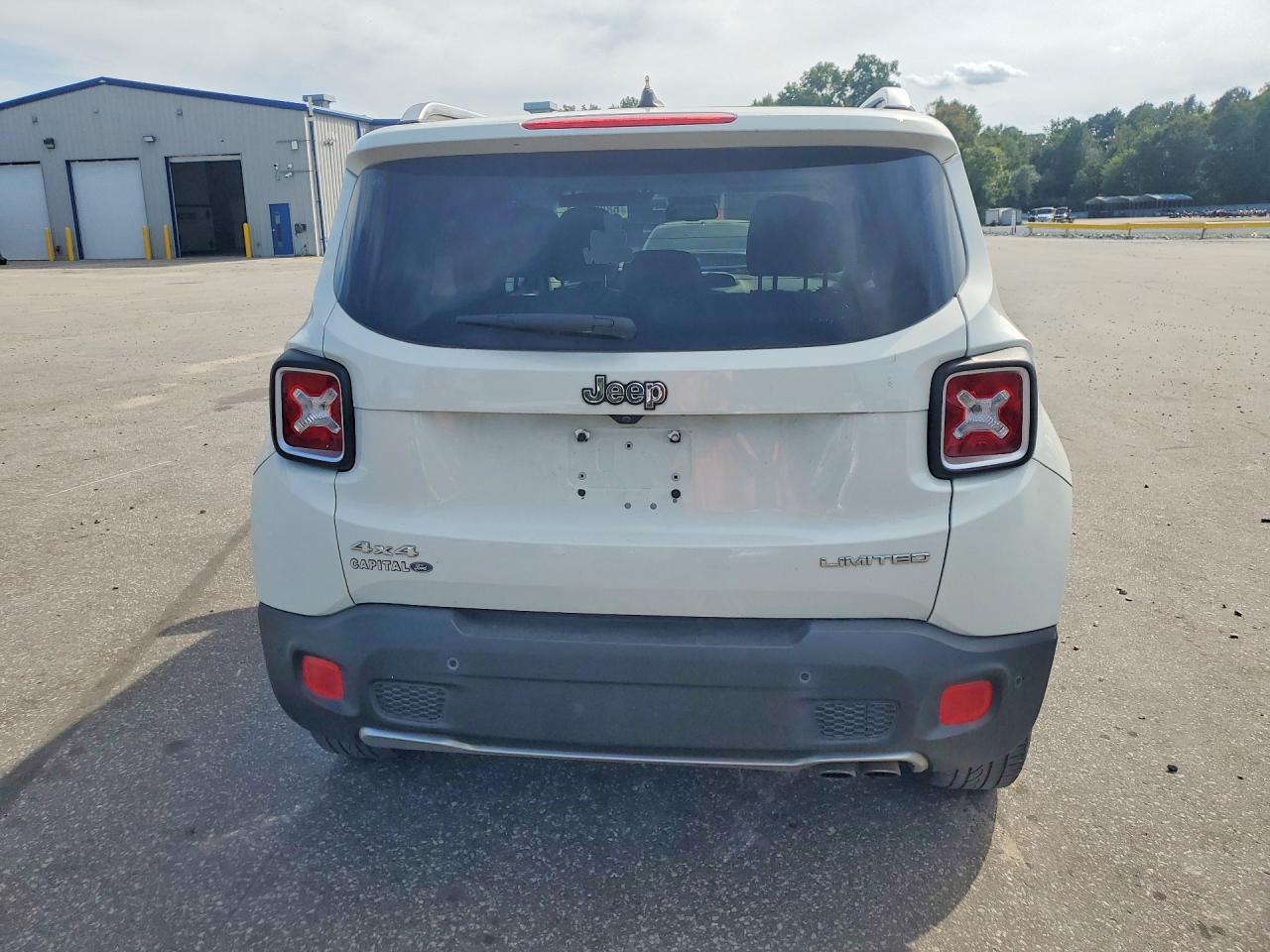 2016 Jeep Renegade Limited - Фото 6