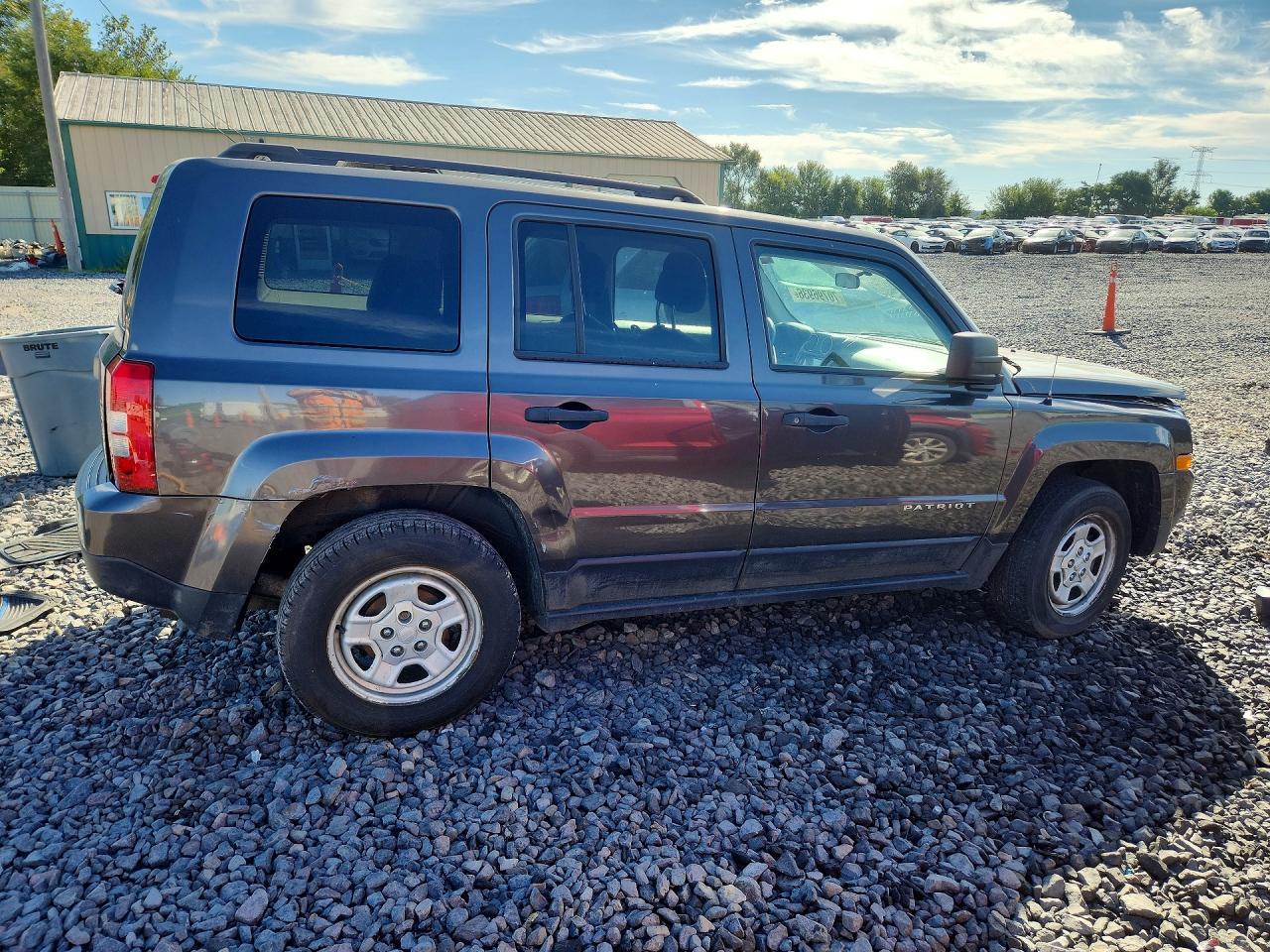2014 Jeep Patriot - Image 3