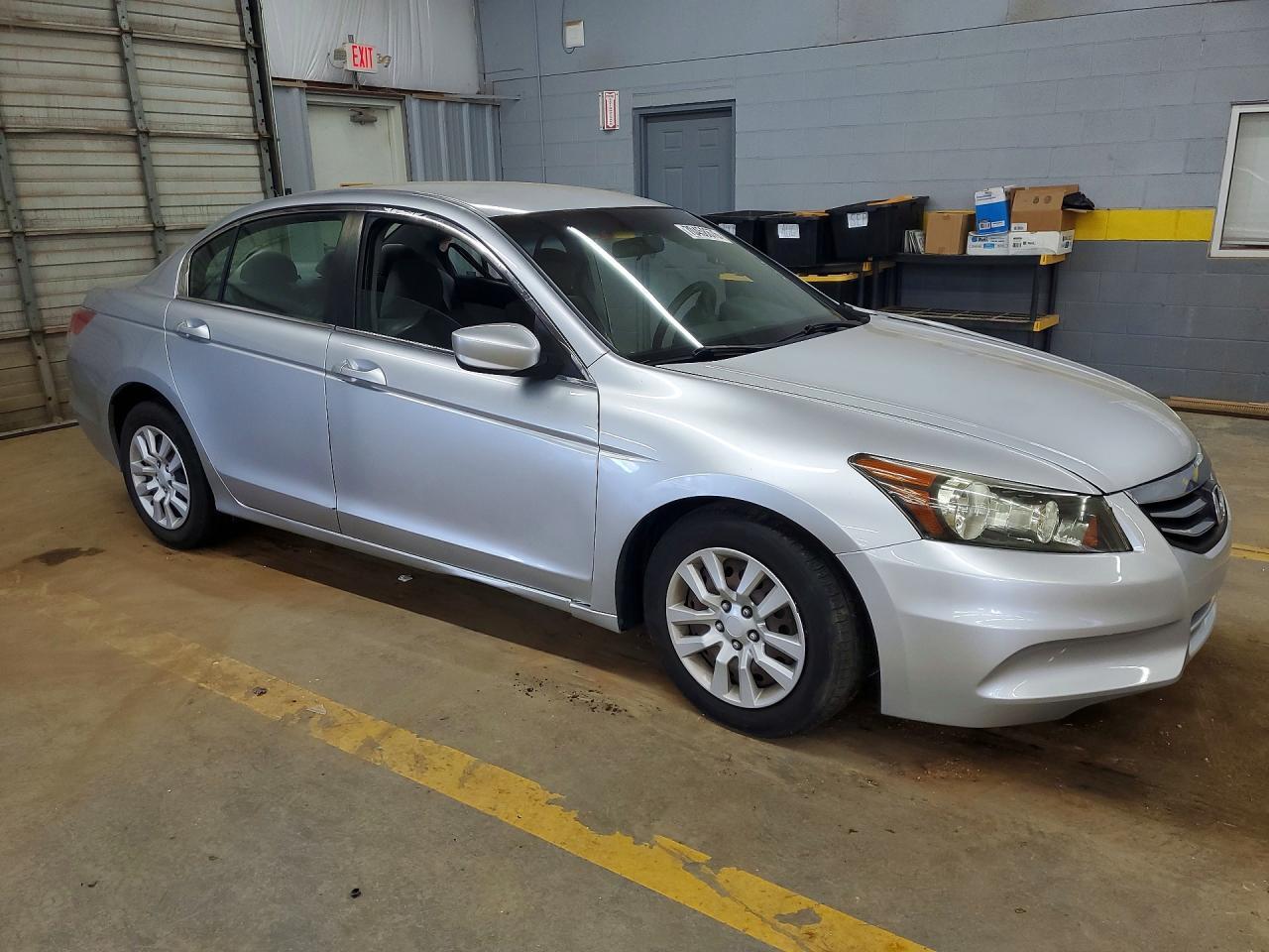 2011 Honda Accord Lx - Image 4