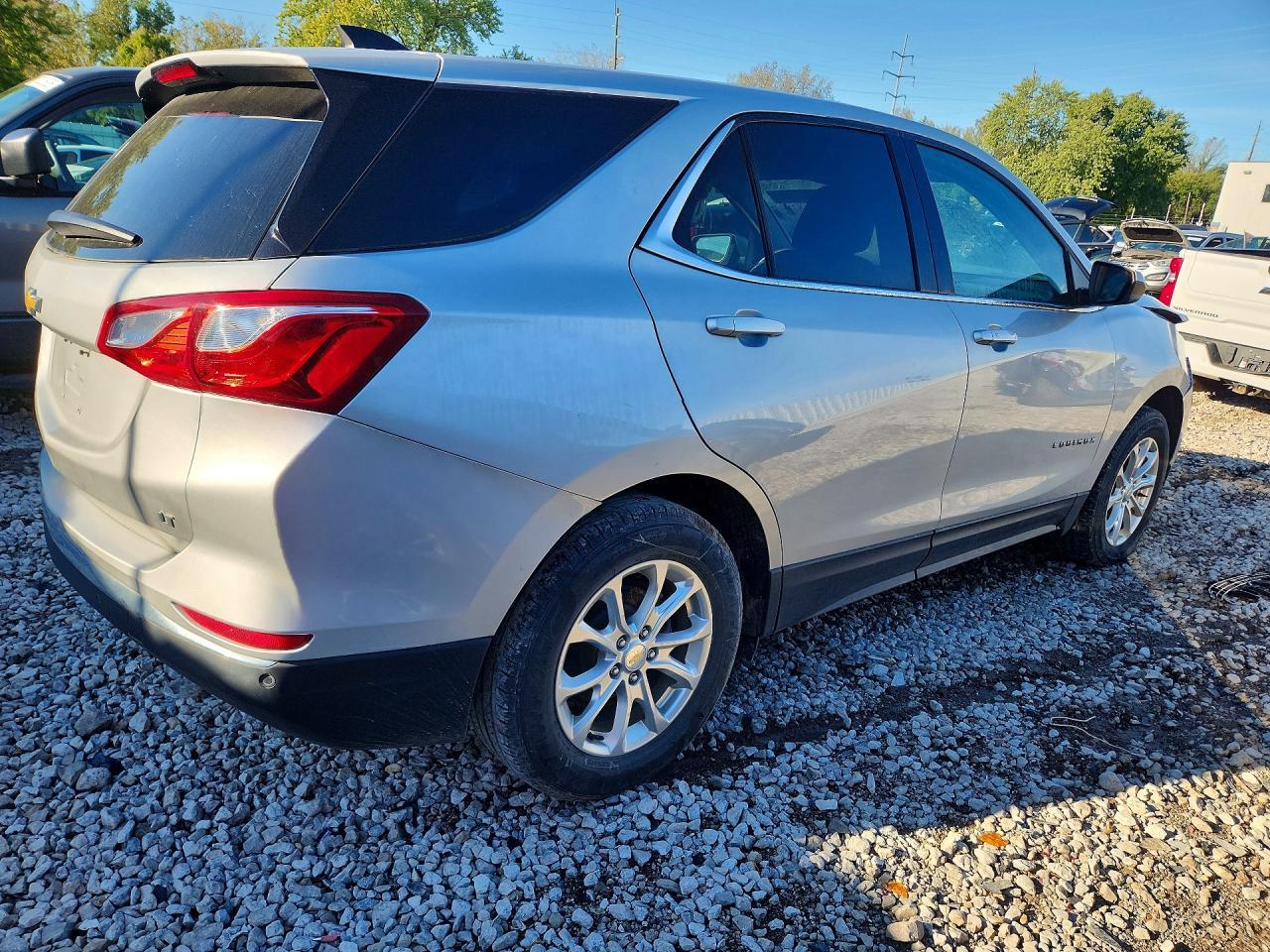 2020 Chevrolet Equinox Lt - Фото 3