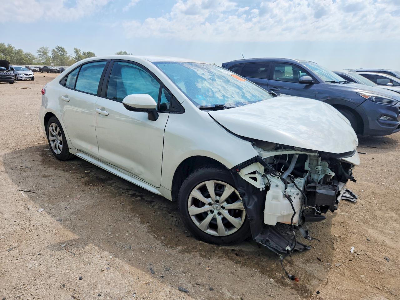 2021 Toyota Corolla Le - Фото 4