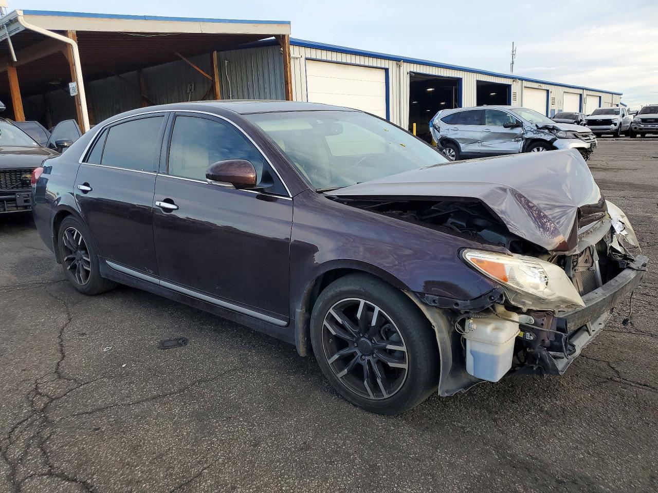2012 Toyota Avalon Limited - Фото 4