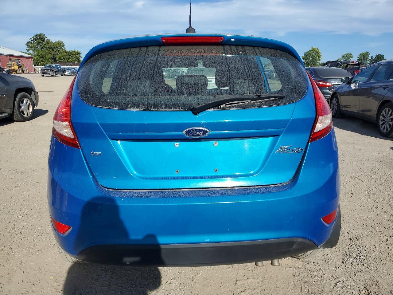 2012 Ford Fiesta Se - Image 6