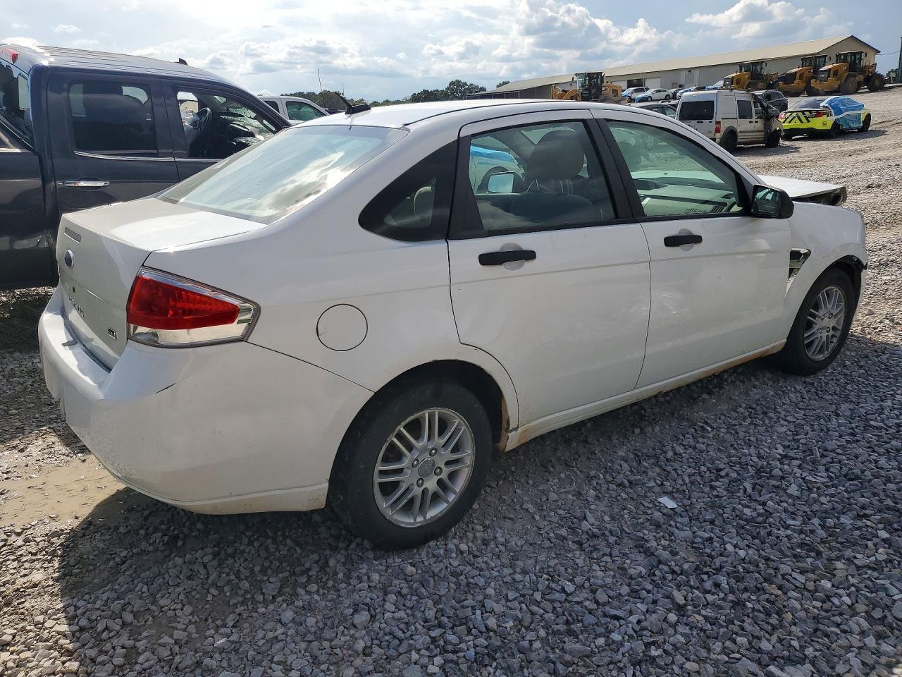 2008 Ford Focus Se - Image 3
