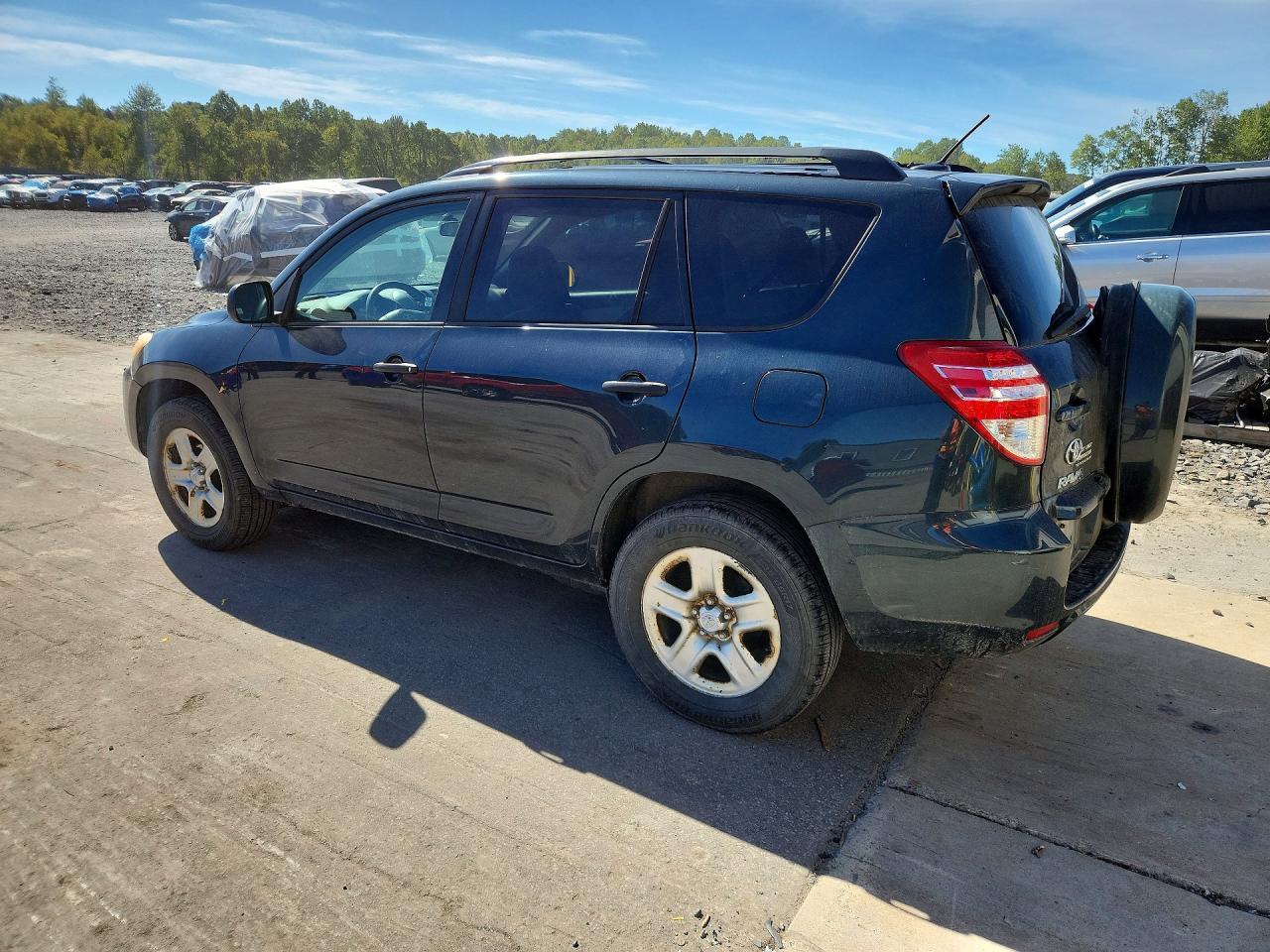 2011 Toyota Rav4 Base - Image 2