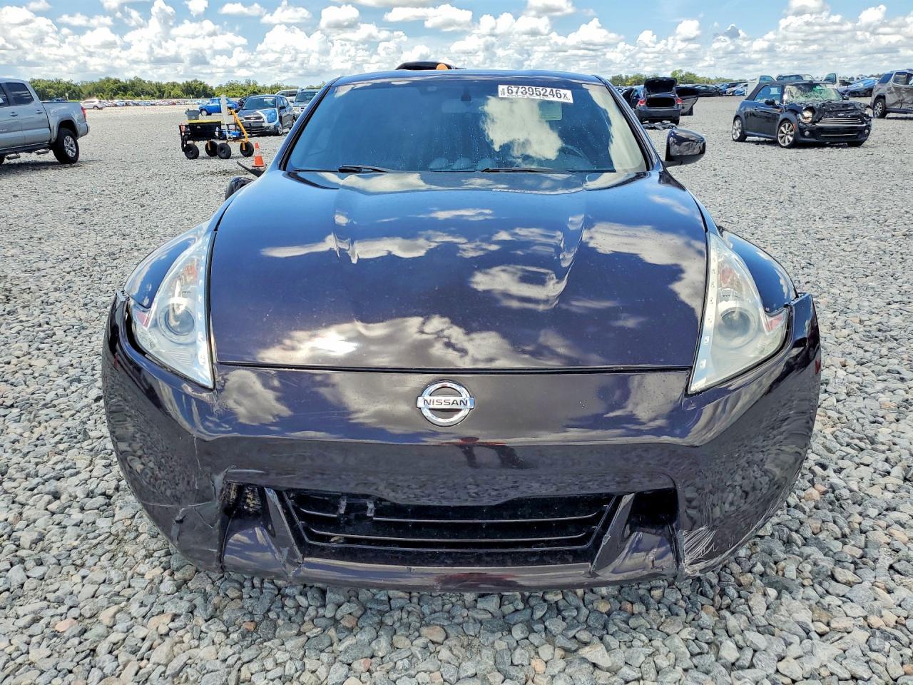 2015 Nissan 370Z Base - Фото 5