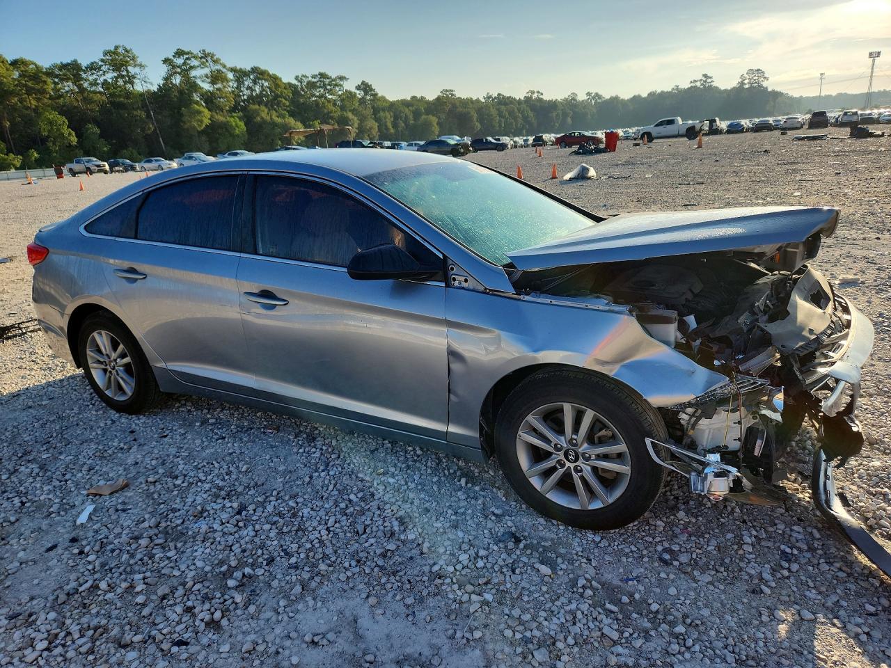 2017 Hyundai Sonata Se - Image 4